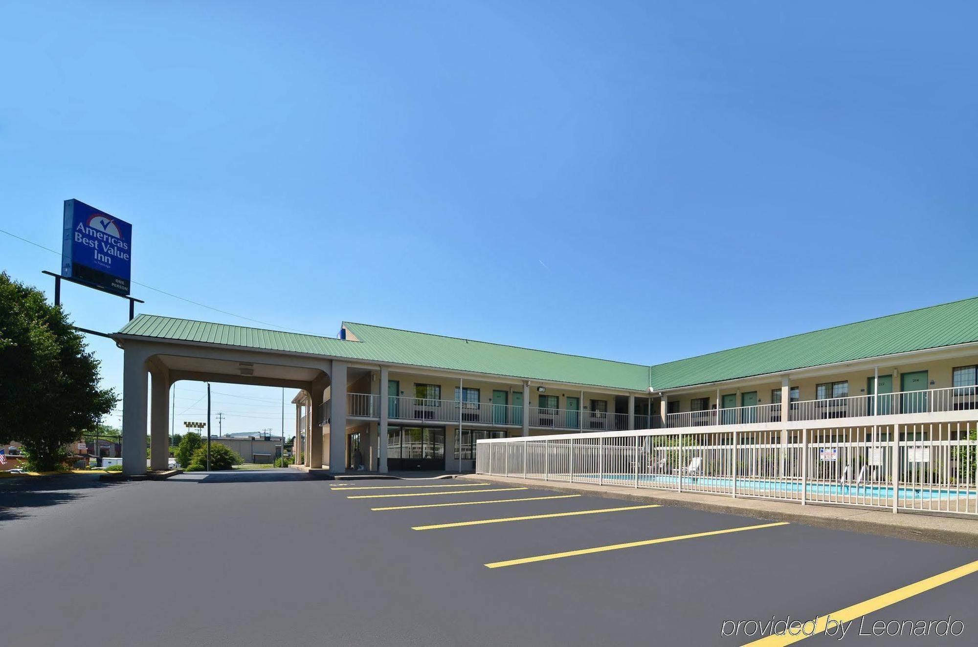 Rodeway Inn Нашвил Екстериор снимка